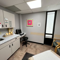 AccessMD Urgent Care - Photo of an exam room.