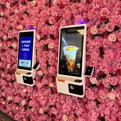 Bober Tea - Order kiosks