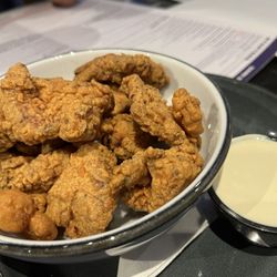 Walk-On's Sports Bistreaux - Knoxville Restaurant - Fried Alligator