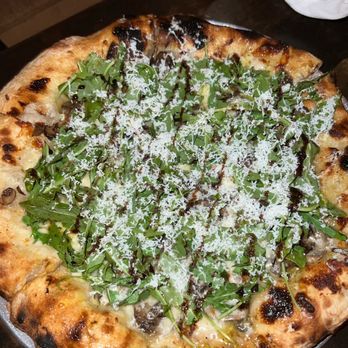 Laurel Hardware - Wild mushroom pizza - New American Near Me - West Hollywood, California Laurel Hardware - Wild mushroom pizza - New American Near Me - West Hollywood, California