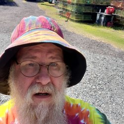 Island Dyes - Look at my cool hat!