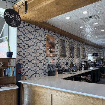 Summer Moon Coffee - Coffee & Tea Near Me - Wheaton, Illinois