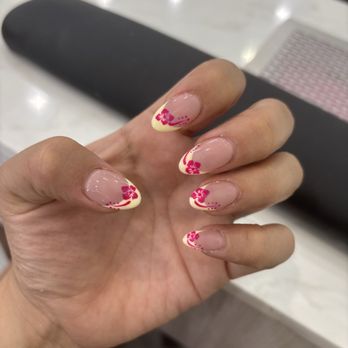 Thania Pro Nails - Nail Salons Near Me - Garden Grove, California Thania Pro Nails - Nail Salons Near Me - Garden Grove, California