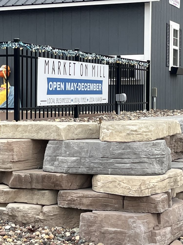 Market on the Mill Logo