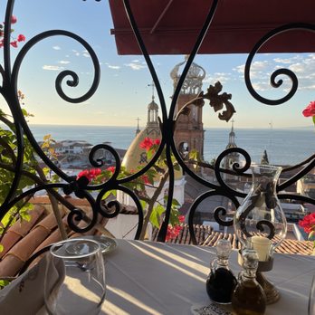 La Cappella - Dining table - Italian Near Me - Puerto Vallarta, JAL La Cappella - Dining table - Italian Near Me - Puerto Vallarta, JAL