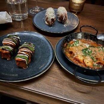 Bar Chica - Top: Croquetas de Jamón Con Trufas Left: Patatas Bravas Right: Gambas - Tapas Bars Near Me - Toronto, Ontario Bar Chica - Top: Croquetas de Jamón Con Trufas Left: Patatas Bravas Right: Gambas - Tapas Bars Near Me - Toronto, Ontario