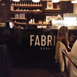 Fabric Sushi - Un lugar acogedor, chico con 6 mesas y un menu extenso de sushi y ceviche. Precios acordes y muy buena stencion!
