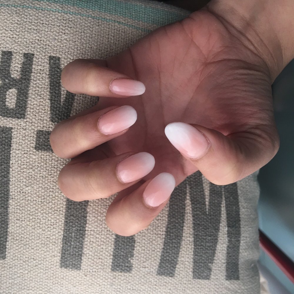 Dip ombré manicure Dip ombré manicure