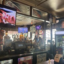 Detroiter Bar - Inside bar