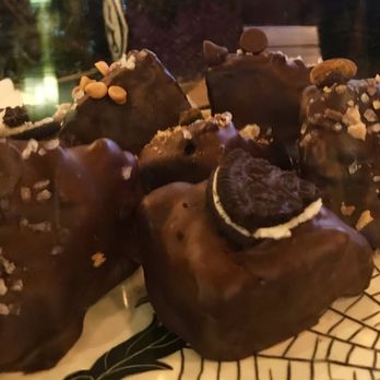 Gideon's Bakehouse - Chocolate covered cookies - Bakeries Near Me - Orlando, Florida