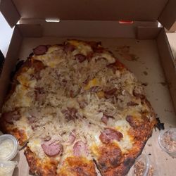 Tim's Pizza - Ballpark Pizza