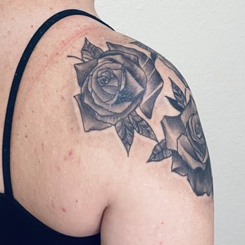 Blackline Tattoo Company - Tattoo Near Me - Valrico, Florida Blackline Tattoo Company - Tattoo Near Me - Valrico, Florida