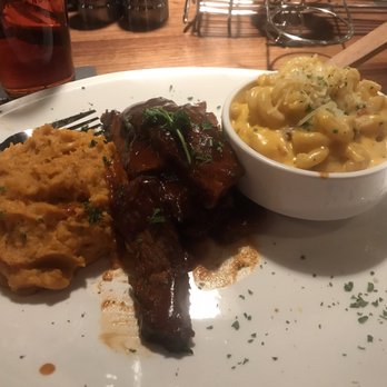 Maggie McFly's | Springfield - Brisket with sweet potato and bacon Mac-n-cheese - American Near Me - Springfield, Virginia