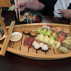 Fancy Sushi Bar - Iron chiefs plate - very good