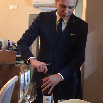 Osteria del Pavone - Delicious red wine, GREAT waiter - Wine Bars Near Me - Florence, FI