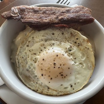 Jim & Patty's Coffee - Hipster bowl cheddar chive Biscuits and Gravy - Coffee & Tea Near Me - Beaverton, Oregon