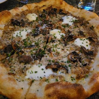 Decarli - Italian Near Me - Beaverton, Oregon