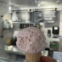 Get The Scoop - Strawberry