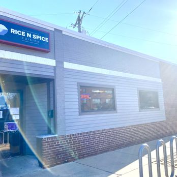 Rice N Spice - the entrance to the restaurant - Thai Near Me - La Crosse, Wisconsin Rice N Spice - the entrance to the restaurant - Thai Near Me - La Crosse, Wisconsin
