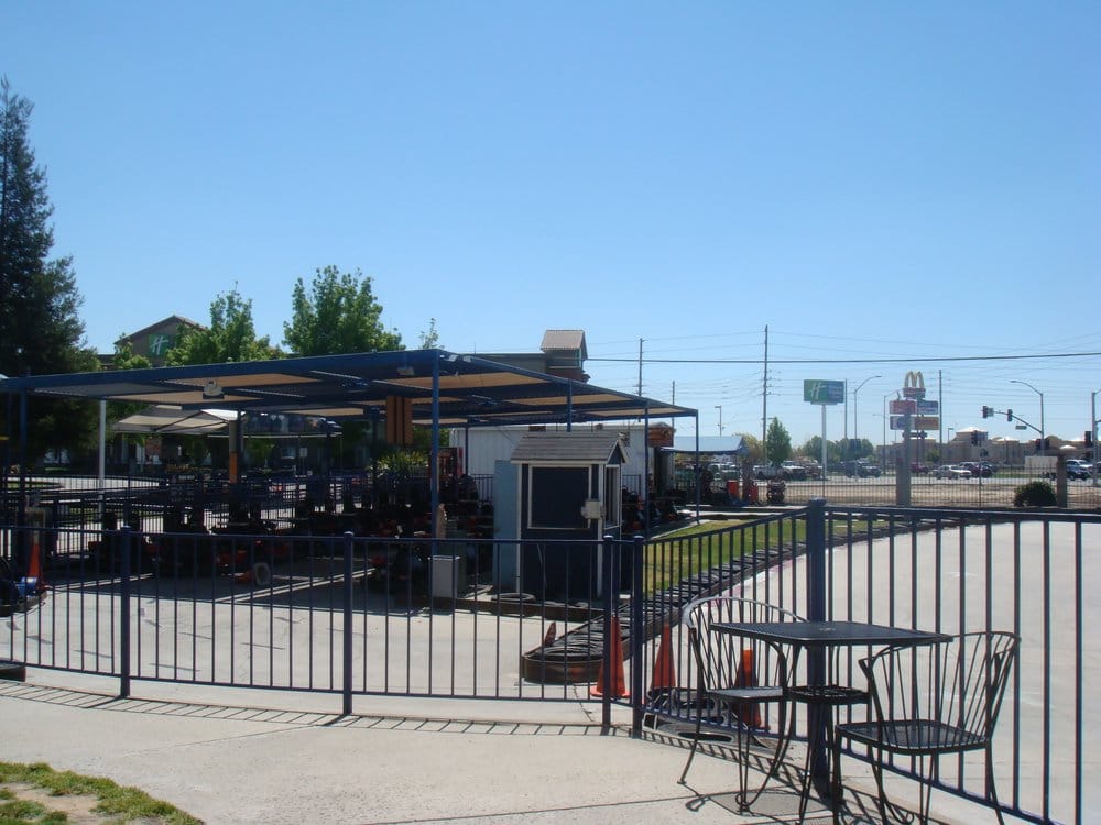 Boomers Modesto 89 Photos 125 Reviews Amusement Parks 4215 Bangs Ave Modesto Ca Phone Number