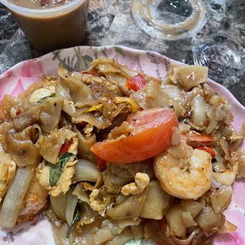 Amazing Asian Kitchen - My half - Asian Fusion Near Me - Fresno, California Amazing Asian Kitchen - My half - Asian Fusion Near Me - Fresno, California