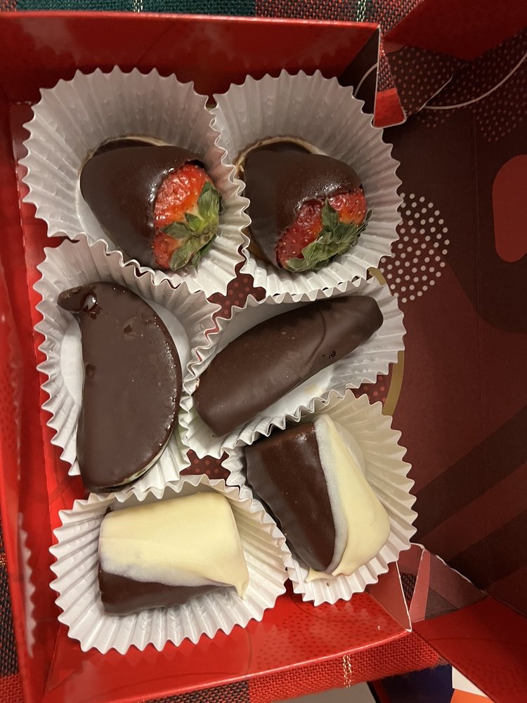 EDIBLE ARRANGEMENTS Updated September 2024 20 Photos 712 Colonial Rd, Harrisburg