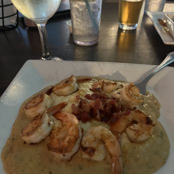 C Level - Shrimp and Grits - Bars Near Me - Panama City Beach, Florida