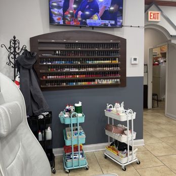 Hyde Park Nails Salon - Nail Salons Near Me - Chicago, Illinois Hyde Park Nails Salon - Nail Salons Near Me - Chicago, Illinois