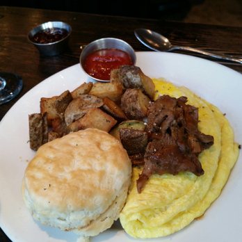 Cafe Nell - Ragu mushroom omelette - New American Near Me - Portland, Oregon Cafe Nell - Ragu mushroom omelette - New American Near Me - Portland, Oregon