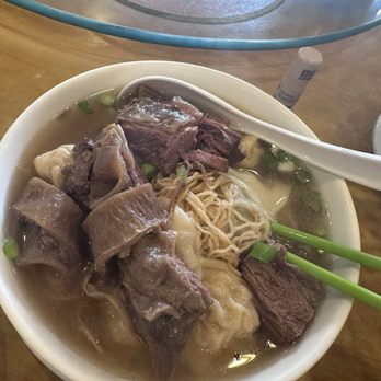 New Gold Medal Restaurant - Chinese Near Me - Oakland, California New Gold Medal Restaurant - Chinese Near Me - Oakland, California