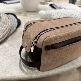 Brunello Cucinelli - Nice overnight bag. Winter release. Love the contrast. - Accessories Near Me - Palo Alto, California