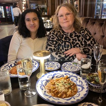 Bond 45 - Italian Near Me - Oxon Hill, Maryland