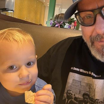 California Pizza Kitchen - My grandson realized he likes spinach artichoke dip - Pizza Near Me - Kapolei, Hawaii California Pizza Kitchen - My grandson realized he likes spinach artichoke dip - Pizza Near Me - Kapolei, Hawaii