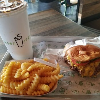 Shake Shack Inner Harbor - Double cheeseburger with a rootbeer - Burgers Near Me - Baltimore, Maryland Shake Shack Inner Harbor - Double cheeseburger with a rootbeer - Burgers Near Me - Baltimore, Maryland