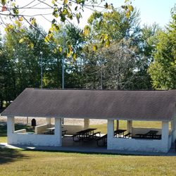 Bohnert Park - Shelter and beach volleyball
