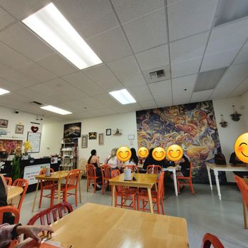 Yu De Thai Restaurant - Inside - Thai Near Me - Sparks, Nevada