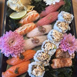 Sushi Fella - Assorted platter