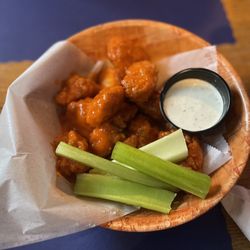 Woodhouse Stadium Grill - Medium Buffalo wings