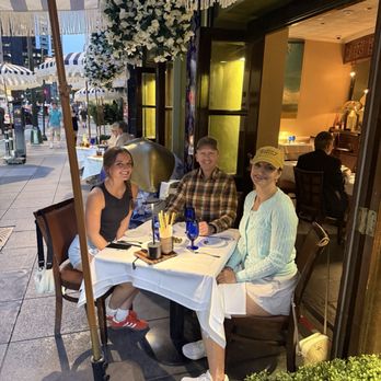 Fresco By Scotto - Outside dining - Italian Near Me - New York, New York