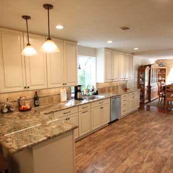 Maverick Remodeling - a kitchen - General Contractors Near Me - Seabrook, Texas Maverick Remodeling - a kitchen - General Contractors Near Me - Seabrook, Texas