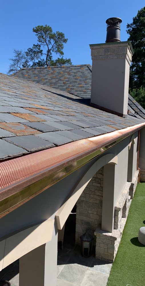 Slide of Stone Gate Roofing