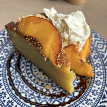 Del Mar Columbus - Olive oil cake - Mediterranean Near Me - Columbus, Ohio Del Mar Columbus - Olive oil cake - Mediterranean Near Me - Columbus, Ohio