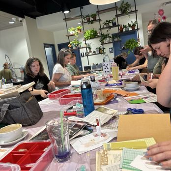 Frunchroom Collective - Cafe and Collage with Genevieve - Venues & Event Spaces Near Me - Libertyville, Illinois