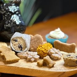 Four Pups Barkery - Assorted Treats!