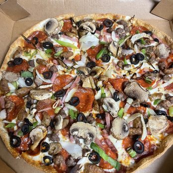 Pizza Hut - Medium Super Supreme thin crust - Chicken Wings Near Me - San Angelo, Texas Pizza Hut - Medium Super Supreme thin crust - Chicken Wings Near Me - San Angelo, Texas
