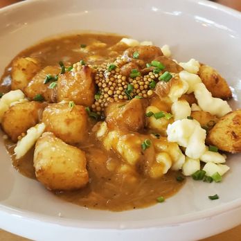 Sir John - Poutine? - Pubs Near Me - Lachute, Quebec