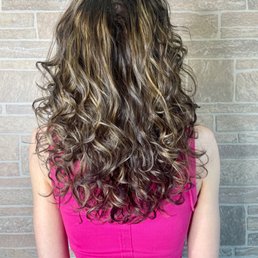 DevaCut with gloss color and highlights (2023) DevaCut with gloss color and highlights (2023)