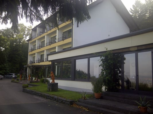 Hotel "Petrisberg" Wolfgang Pantenburg und Helmut Pantenburg by null