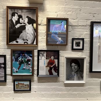 Benny's - Italian Near Me - Portland, Maine