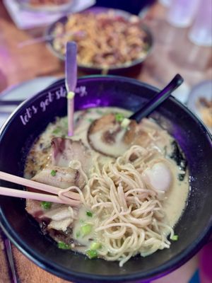 Steamy Piggy Point Loma by null